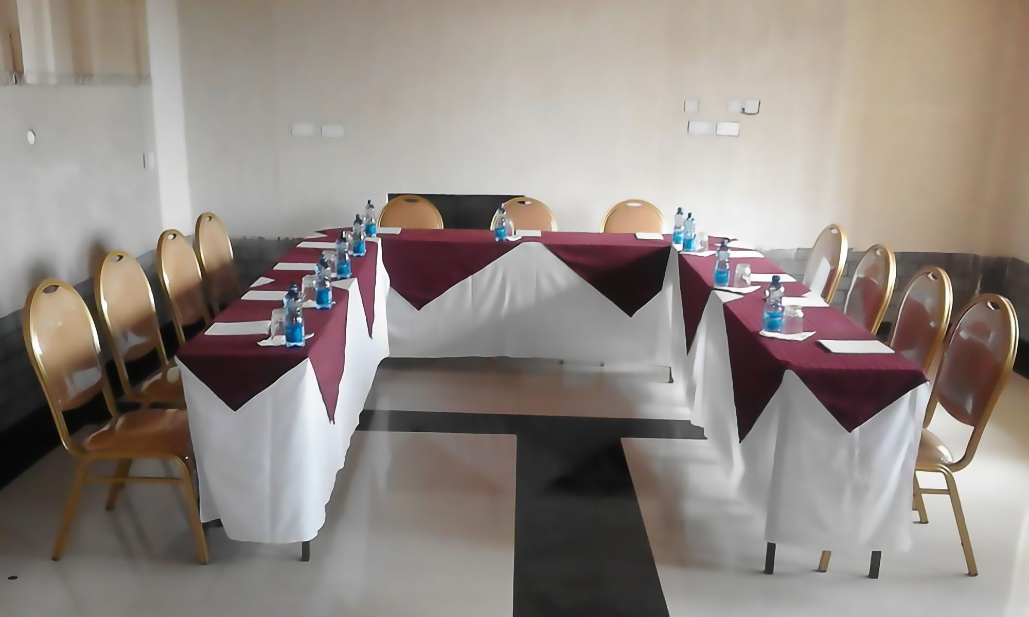 Bison Hotel 纳库鲁 外观 照片